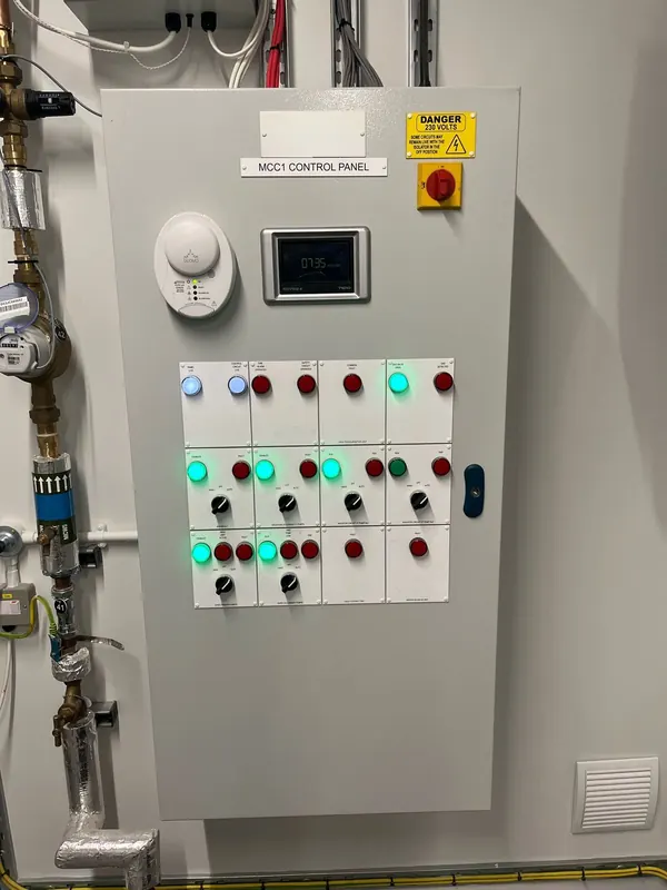 MCC1 control panel